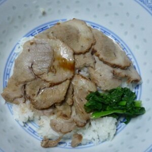 楽々チャーシュー丼